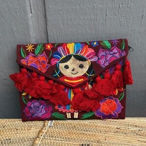 Colorful Embroidered Mexican Style crossbody/Handbag With Red Tassels NWOT